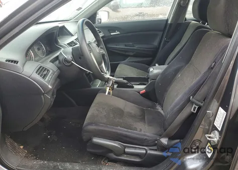 2010 Honda Accord Lx z USA, uszkodzony, nr VIN 1HGCP2F32AA006434